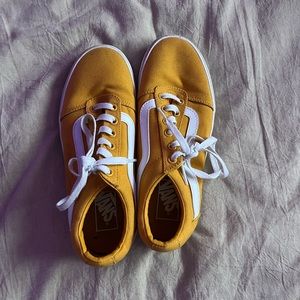 NEVER WORN MUSTARD YELLOW VANS